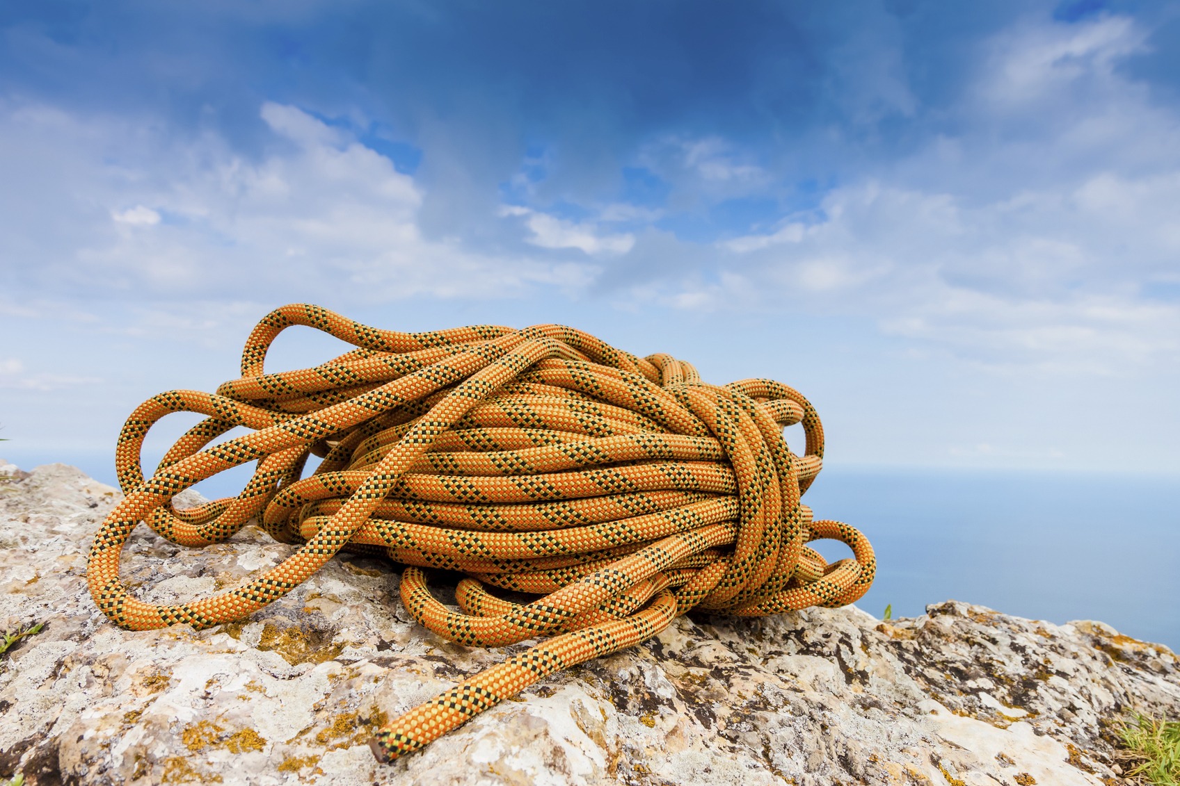 Cuatro webs en las que comprar cuerda de escalada para tu negocio